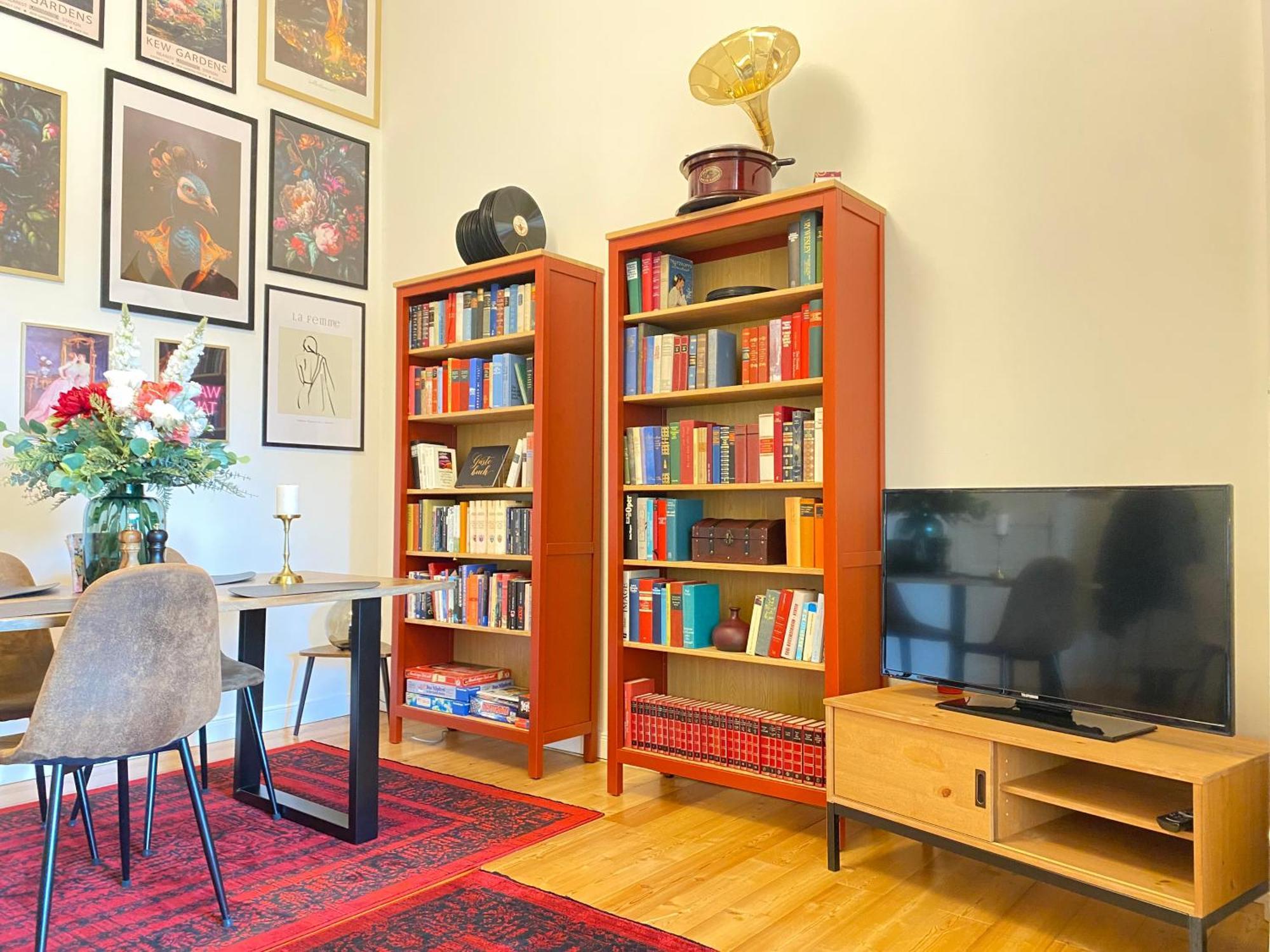 Superhosts King-Bett - Zentrum - Parkplatz - Netflix Bremen Bagian luar foto